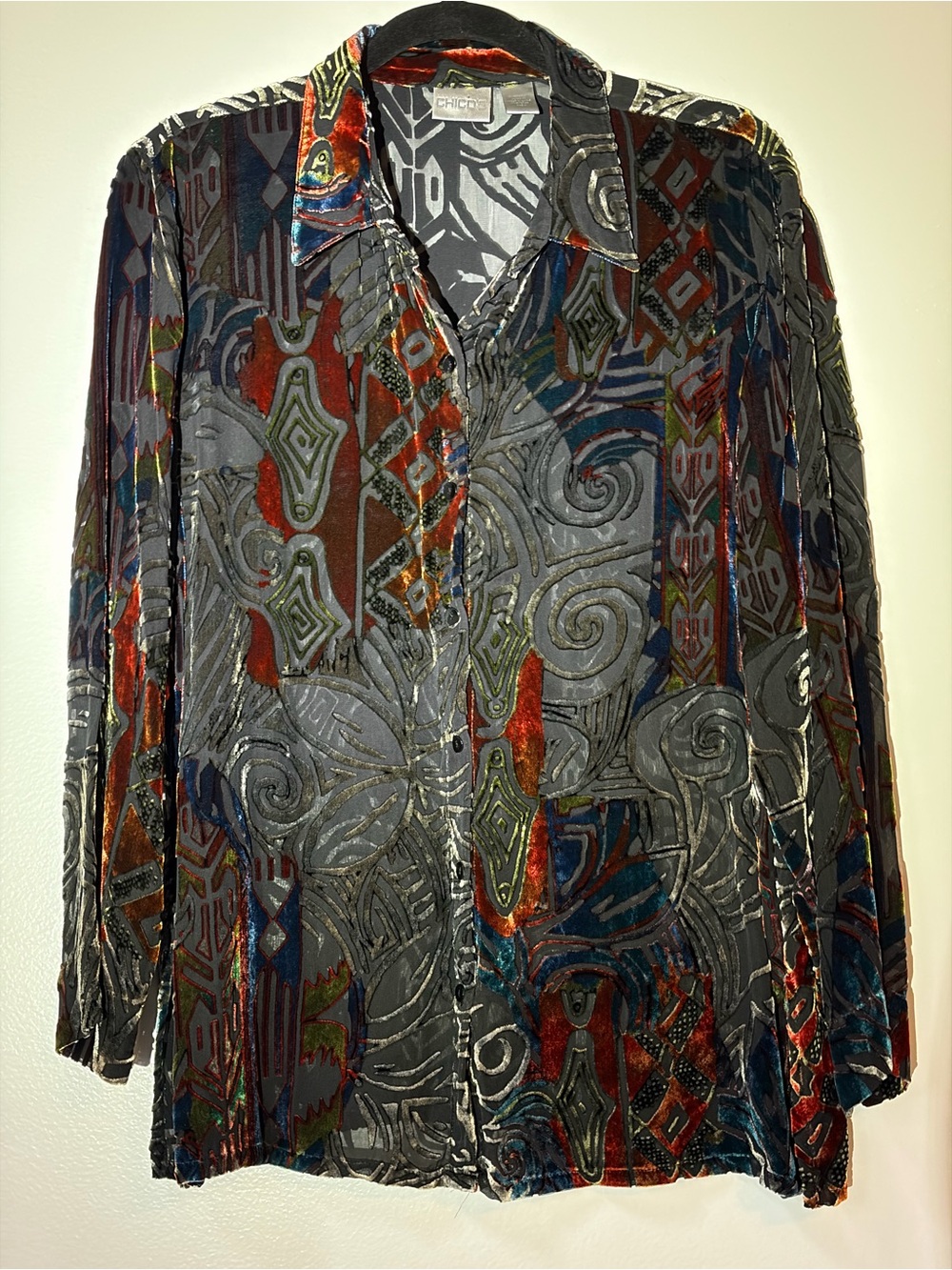CHICO’S Long Sleeve Geometric Sheer Velvet Button Up Top Size 2